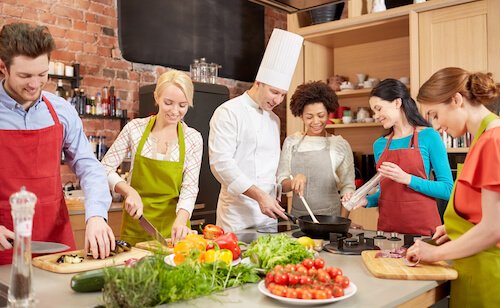 Cape Town Cooking Classes - ExpatCapeTown, image by Shutterstock