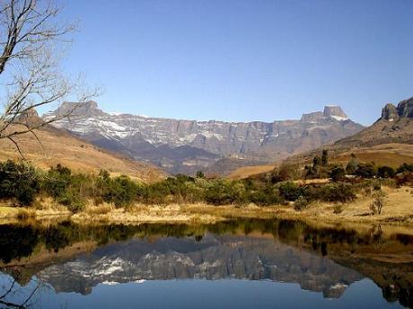 Drakensberge by SouthAfrica.net